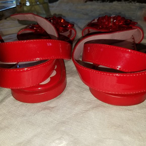 Zara red patent leather sandals huge lucite flower embellishment - Picture 5 of 6